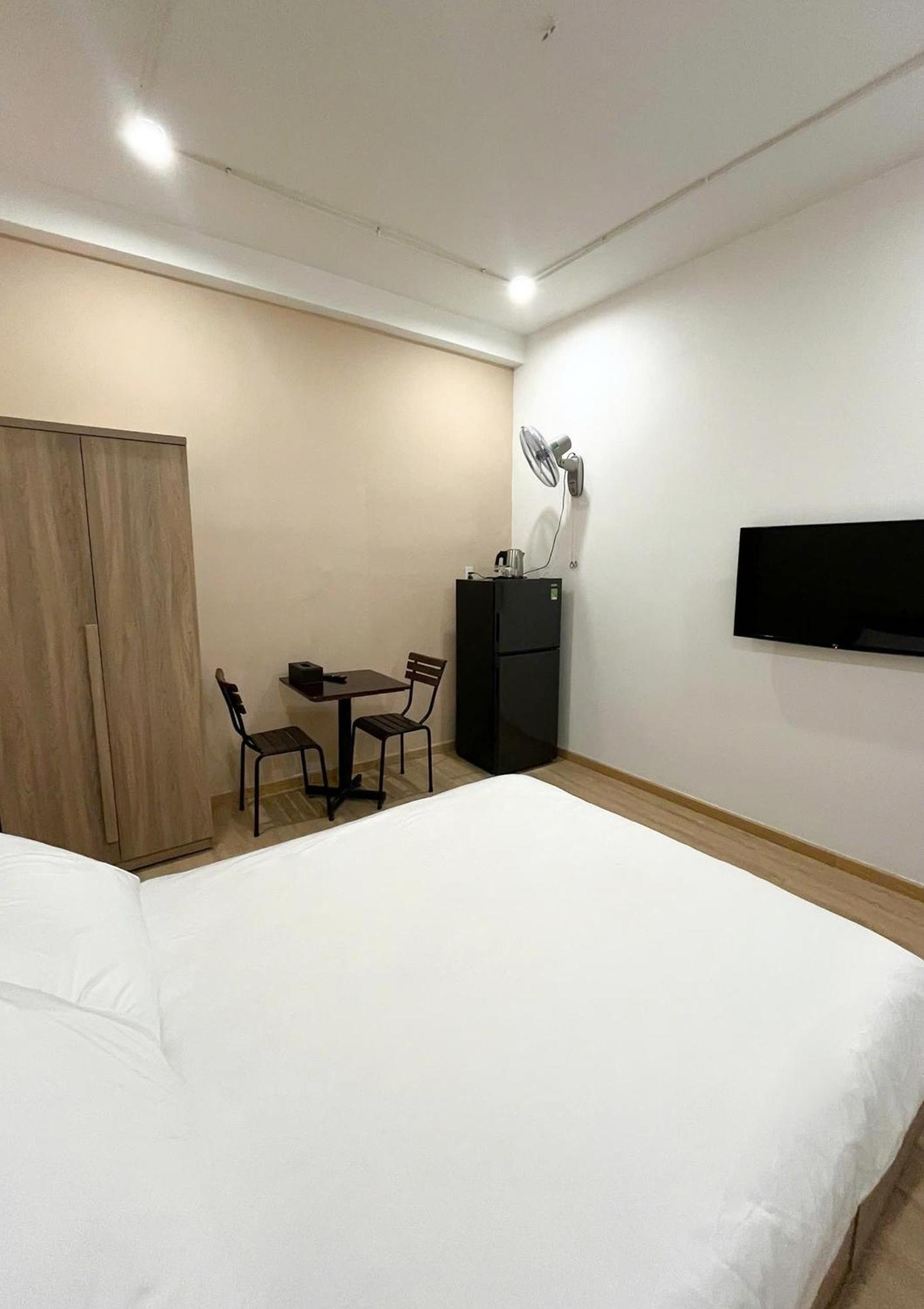 Cozy Airport - Self Check-in 247 Bed & Breakfast Ho Chi Minh City